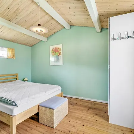 Дом отдыха Cozy In With Kitchen